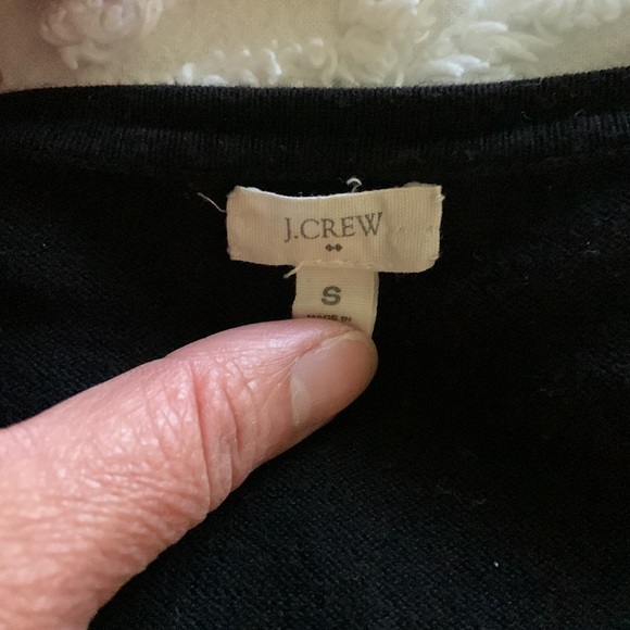 J crew v neck black sweater Sz S - Picture 2 of 2